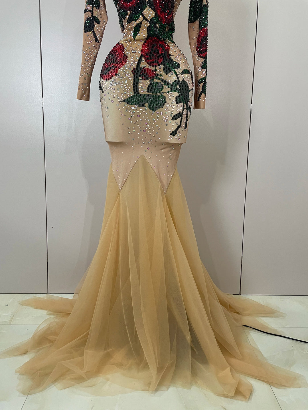 S64062bc086b34e5aa2884b944563453ai